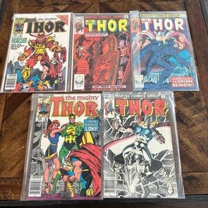 Marvel Thor Comic Book Set with Red and Blue Covers